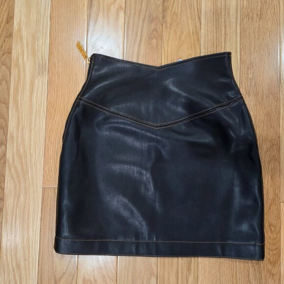 GCDS skirt size XS - Picture 2 of 10